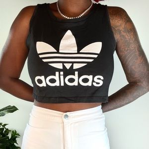 Black Adidas Cropped Tank 🖤🤍 ‼️ FINAL PRICE‼️